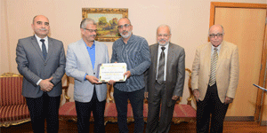 تدريب وفد من شركة الواحة للنفط بجامعة فاروس