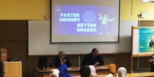 Pharmacy Hosts its Graduates to Enhance Communication