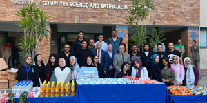 سوق خيري بكلية علوم الحاسبات
