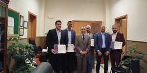 ندوة متخصصة حول أنواع الزجاج الصيدلي