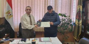 “تكريم أهل القرآن”: شهادات التقدير لفرسان مسابقة التلاوة