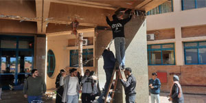 تزيين مدخل كلية الصيدلة ابتهاجاً بحلول شهر رمضان