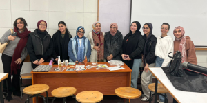 إحياء التراث برؤية عصرية: ورشة عمل فن “الديكوباج”