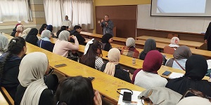 ندوة تعريفية حول التدريب الميداني بكلية اللغات