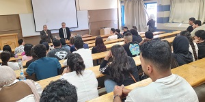 العلوم المالية والإدارية تواصل فعاليات أسبوعها التأهيلي