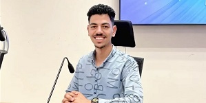 تهنئة الطالب شهاب سلامة لتميزه في التدريب الميداني